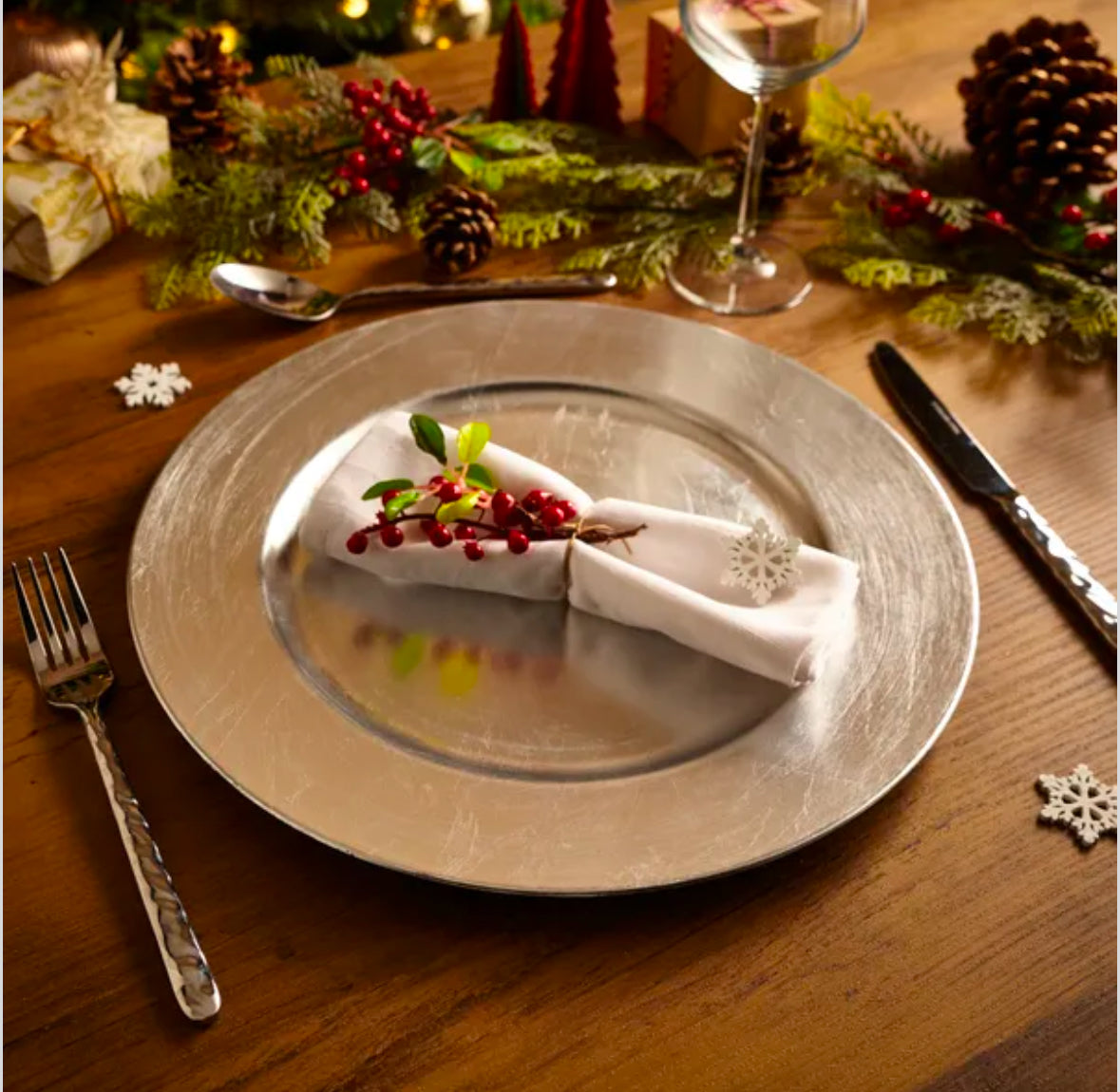 Silver Charger Plate | 13 Inch | 33cm |